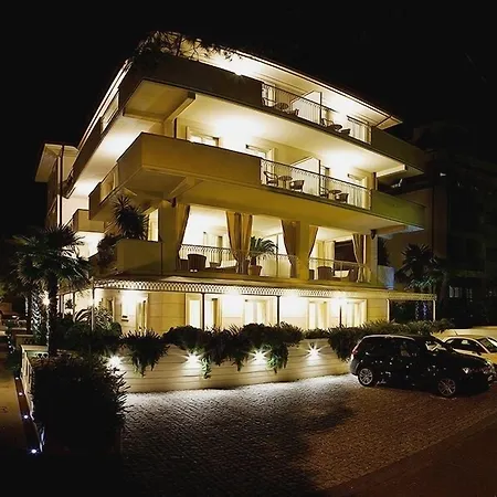 Hotel & Residence Exclusive-2