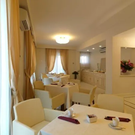 Hotel & Residence Exclusive-3