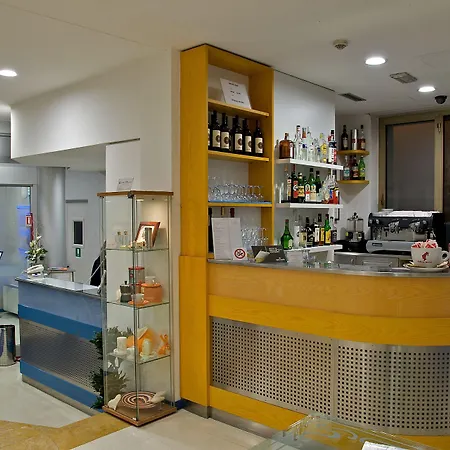 Sam Hotel-2