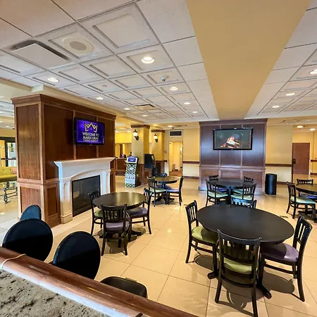 Mardi Gras Casino & Resort-2