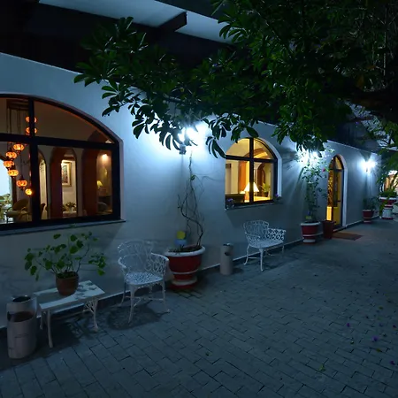 Biazi Paradise Hotel-2