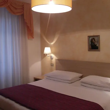 Hotel Centrale-2