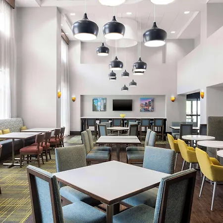 Hampton Inn & Suites Birmingham/280 East-Eagle Point-2