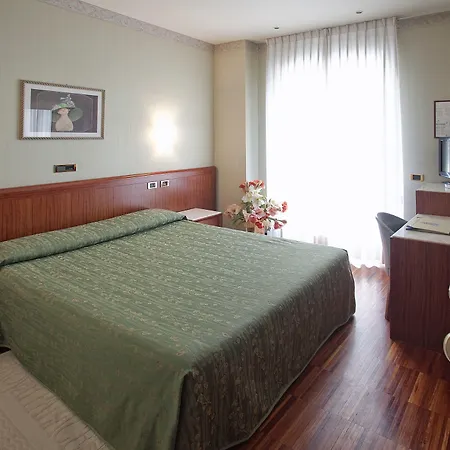 Palace Hotel-2