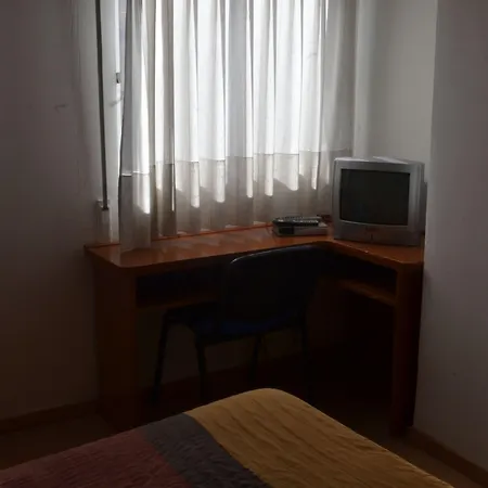 Hostal Cataluña-3