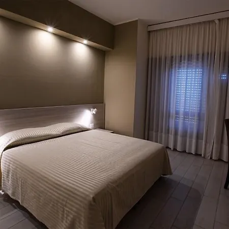 Hotel Scacciapensieri-2