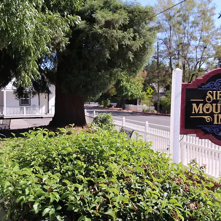 Sierra Mountain Inn-2