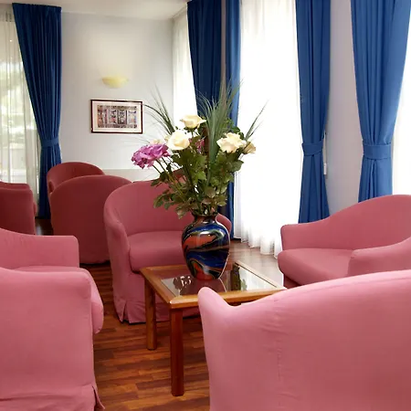 Hotel Villa Rosa-3