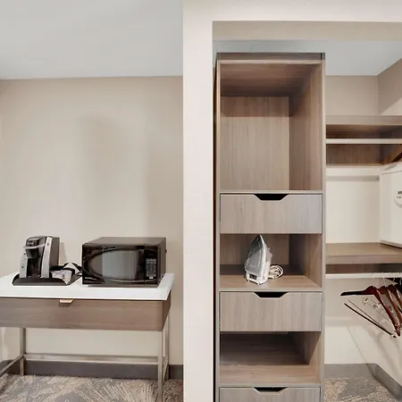 Hilton Garden Inn Toronto/Brampton-2