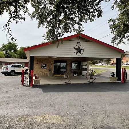 Glen Rose Inn & Suites-2