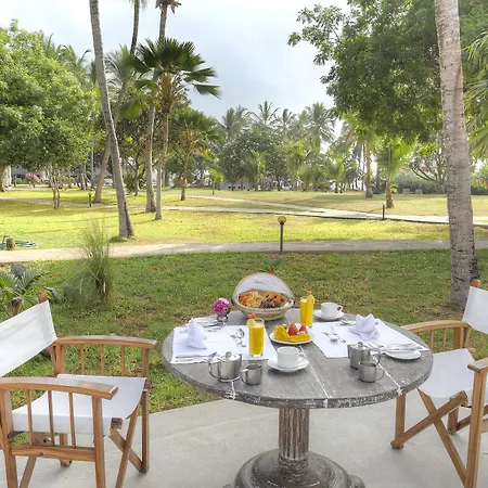 Sandies Tropical Village-2