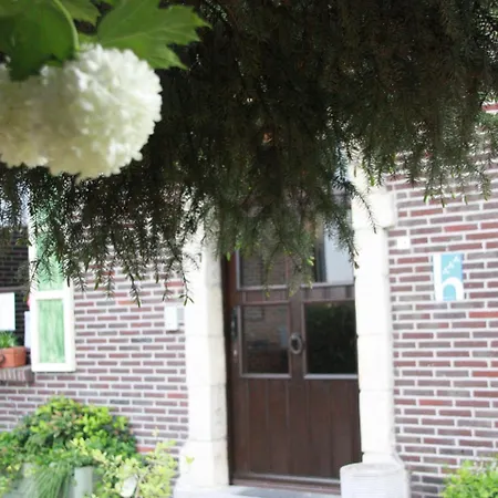 Hotel Troopeird-2