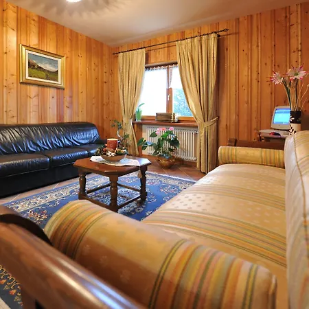 Family Apartments Le Chalet-2