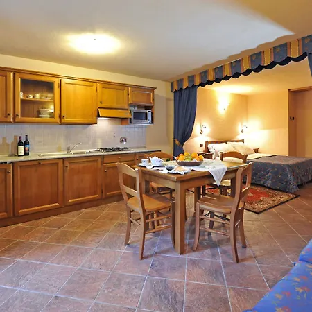 Family Apartments Le Chalet-3