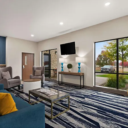 Comfort Suites Hudson I-94-3