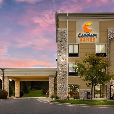 Comfort Suites Hudson I-94-2
