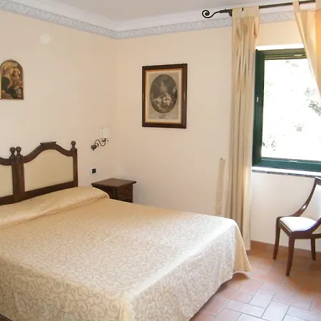 Hotel Villa Delle Meraviglie-2