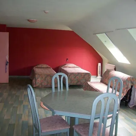 Hotel Evergreen-2