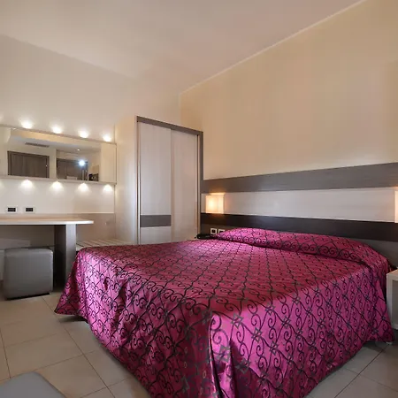 Hotel Siena-3