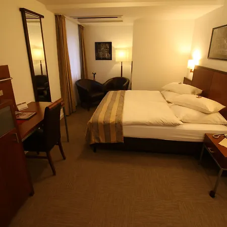 Hotel zum Adler - Superior-3