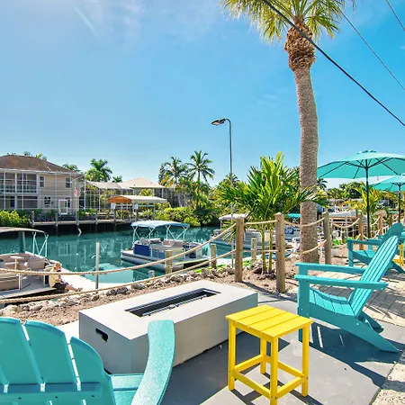 Latitude 26 Waterfront Resort And Marina-2