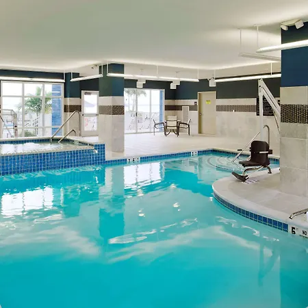 Hampton Inn & Suites Ocean City Bayfront-Convention Center-3