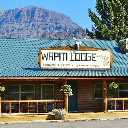 The Historic Wapiti Lodge-2