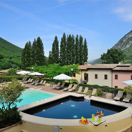 Guesia Village Hotel e Spa-3