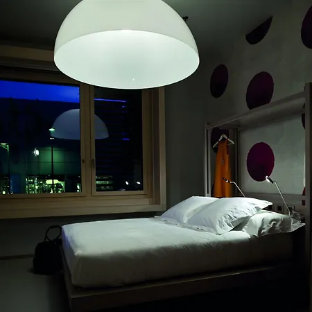 Nu Hotel-2