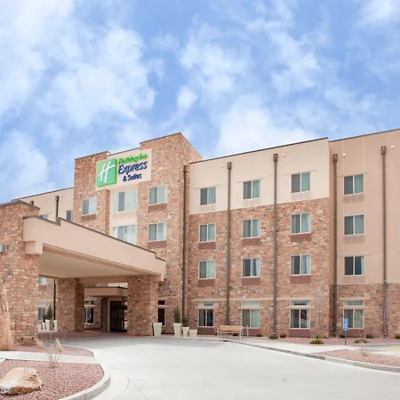 Holiday Inn Express & Suites Gallup East By Ihg-3