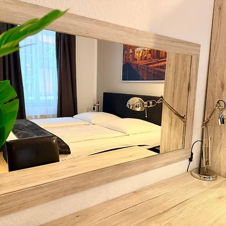 Altstadthotel Hayk am Rhein-2
