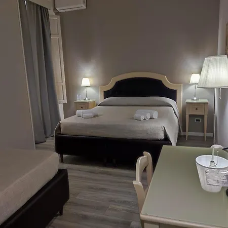 La Collegiata Guest House-2