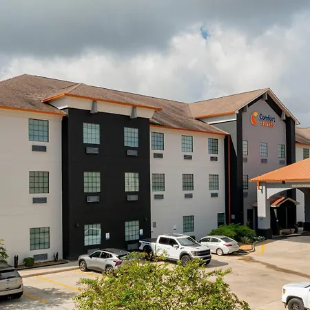 Comfort Suites Oil Center-3
