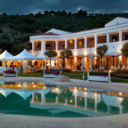 Hotel Residence Il Porto-3