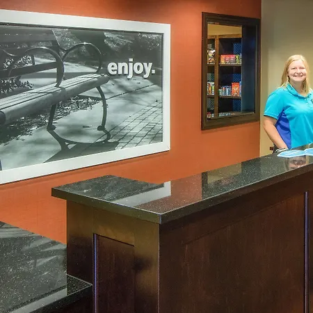 Hampton Inn Oxford/Miami University Area-3