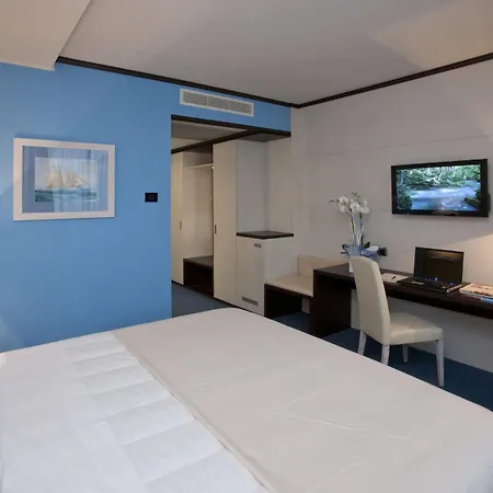Palace Hotel Legnano-3