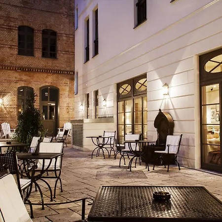 Monbijou Hotel-3