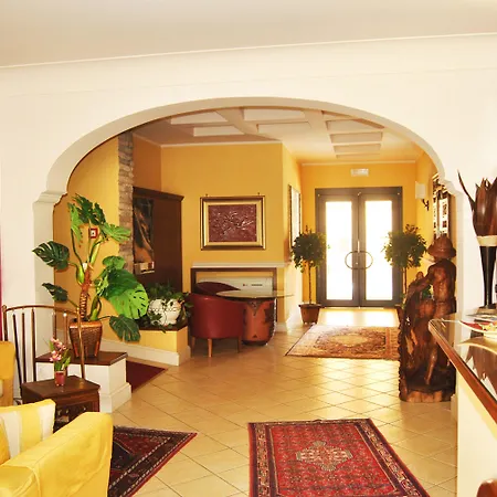 Greta Rooms Hotel-3