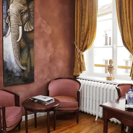 Hotel D'haussonville-2