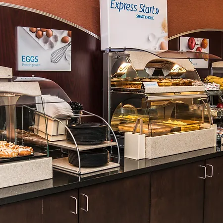 Holiday Inn Express & Suites Columbus - Easton Area By Ihg-2