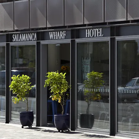 Salamanca Wharf Hotel-2