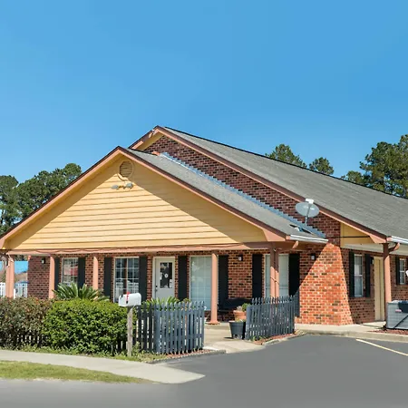 Travelodge By Wyndham Santee-2