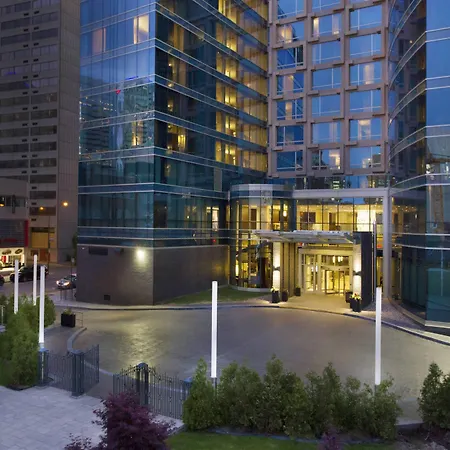 Courtyard Par Marriott Montreal Centre-Ville-3