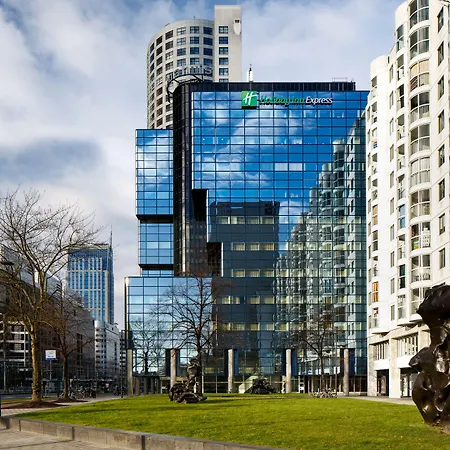 Holiday Inn Express Rotterdam - Central Station By Ihg-3