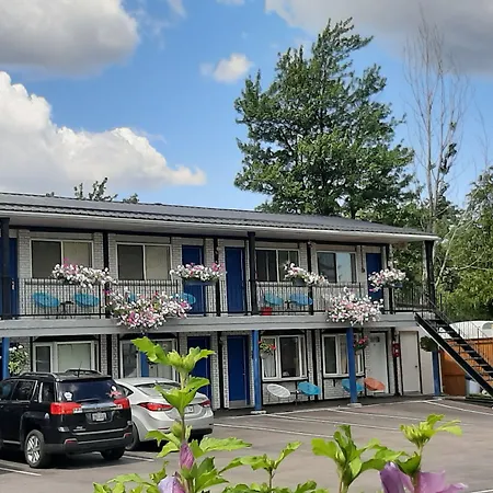 Blue Moon Motel-2
