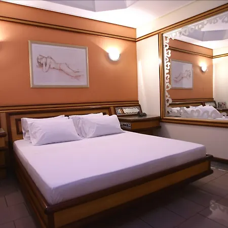 Rivieras Motel (Adults Only)-2