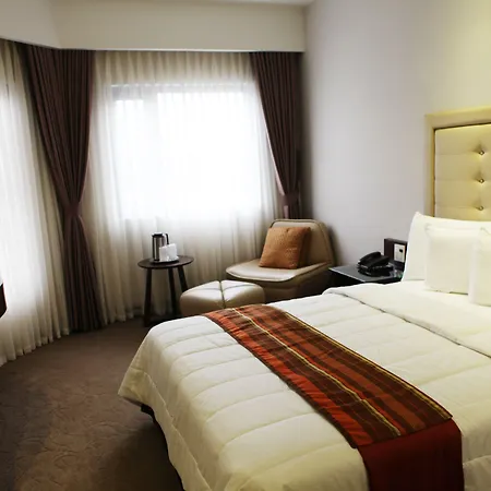 Castle Peak Hotel-2
