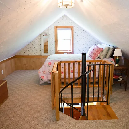 The Nutmeg Inn-2
