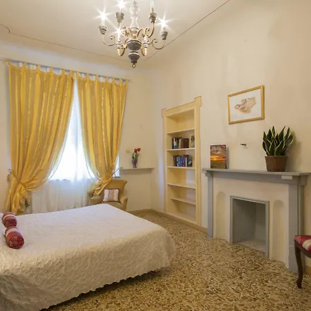 B&B Pantaneto - Palazzo Bulgarini-3