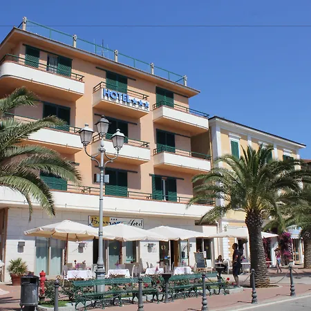 Hotel Belmare-3